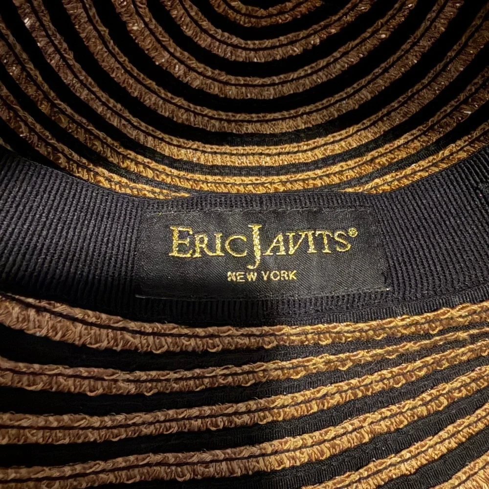 Eric Javits Squishee bucket hat black and tan striped packable resort UPF 50+ - Picture 4 of 6